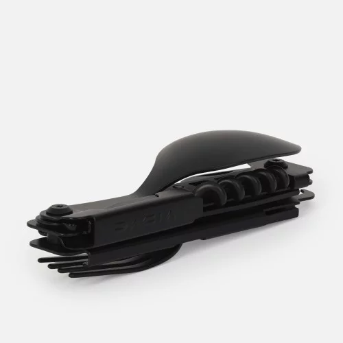 Tacâmuri multifuncționale