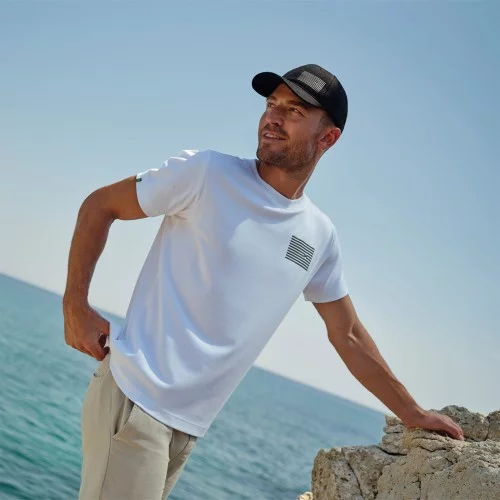 Casquette noir stripe édition